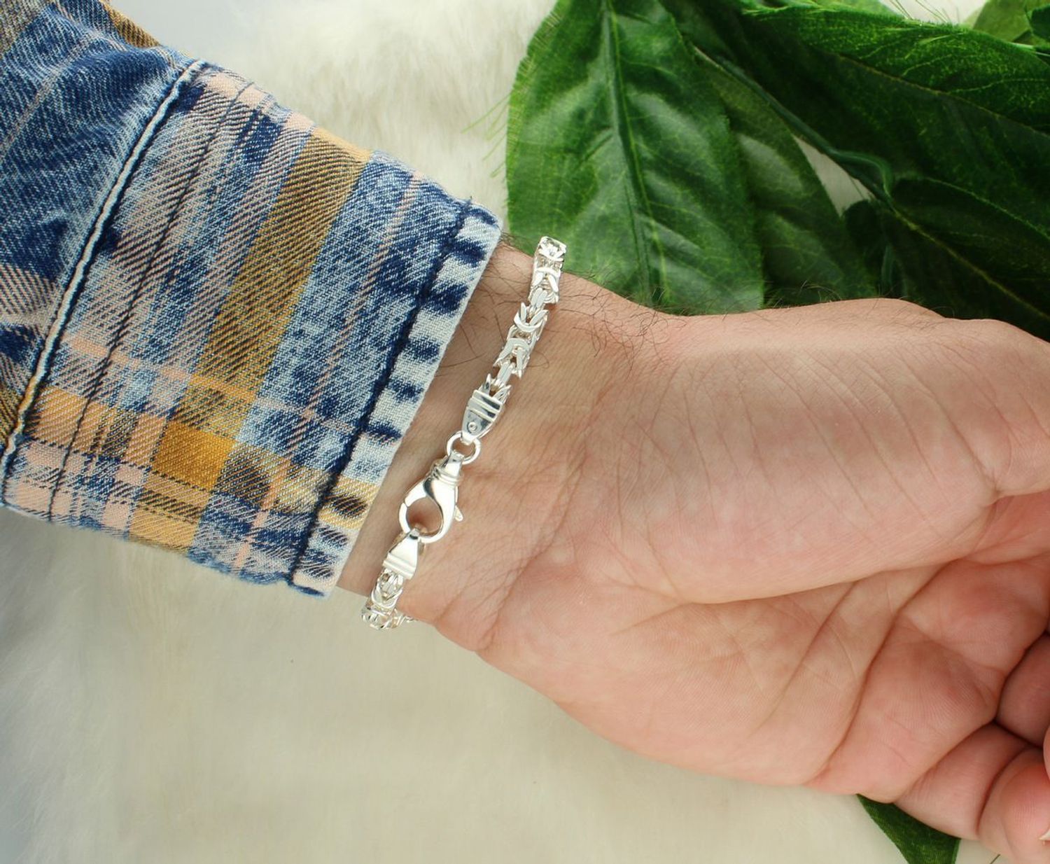 Męska bransoletka ze srebra próby 925, splot królewski, długość 22 cm, szerokość 5 mm, waga 19,33 g, zapięcie na karabińczyk. Luksusowa i solidna biżuteria.1.jpg